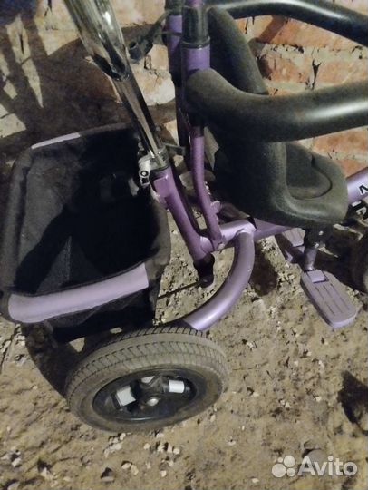 Детский трехколесный велосипед