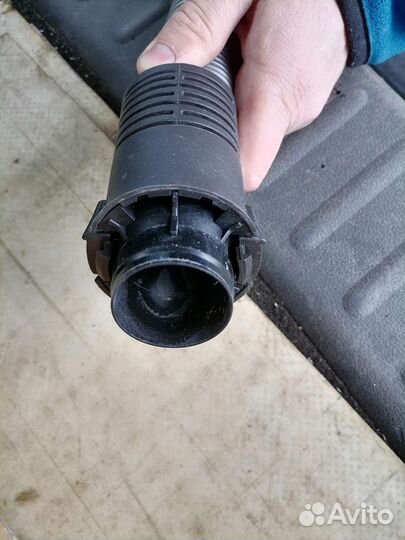 Пылесос Miele S5211: шланг, насадки