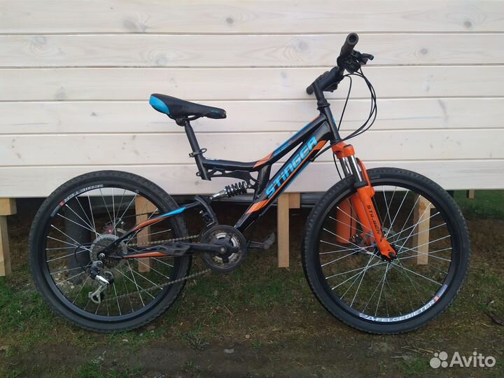 Велосипед горный 24' Stinger Highlander disc