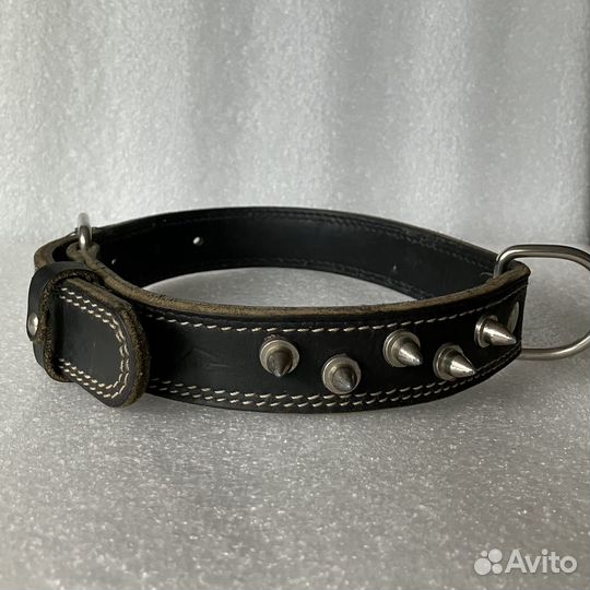 Ошейник кожаный Аркон, с шипами, 63 см*3,5 см