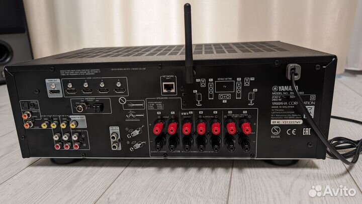Ресивер Yamaha RX-V583