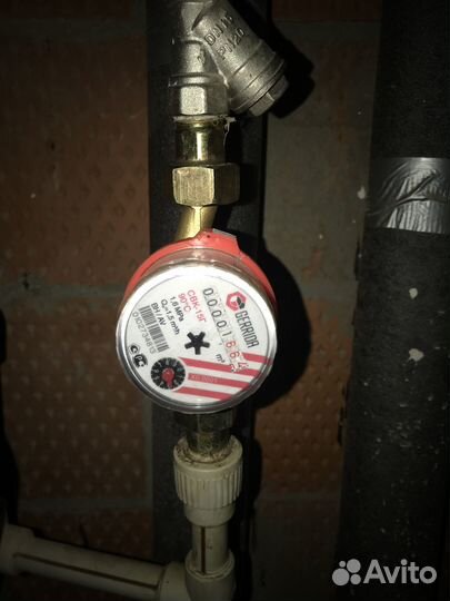 Услуги сантехника. Сантехник. Частный слесарь