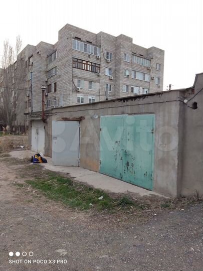 Гараж, > 30 м²