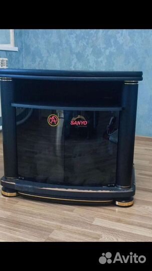 Тумба под телевизор бу