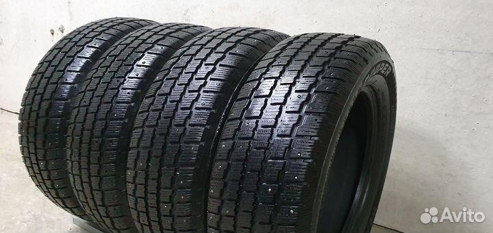 Cooper Weather-Master S/T 2 225/60 R17