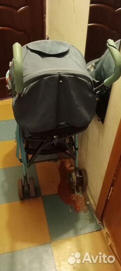 Прогулочная коляска трость бу