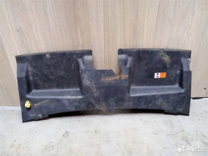 Кожух замка капота от Ford Mondeo IV 2007-2015