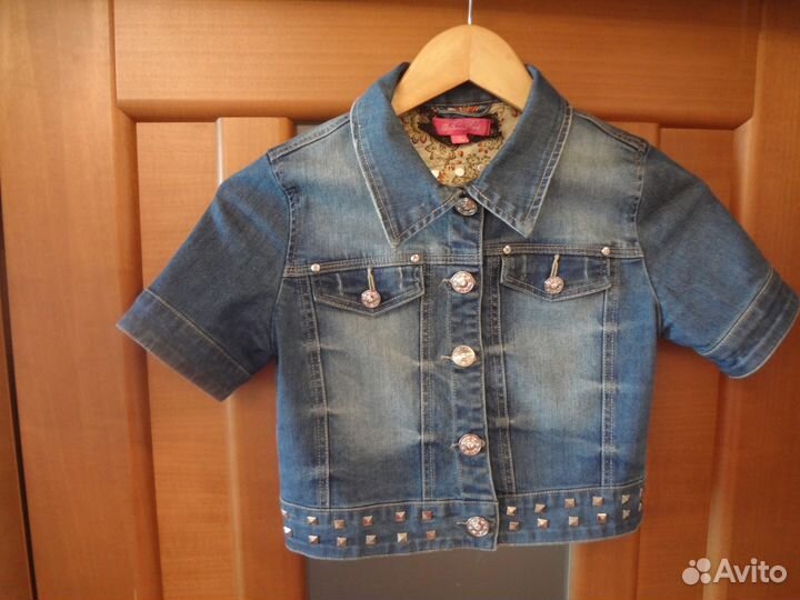 Джинсовая жилетка