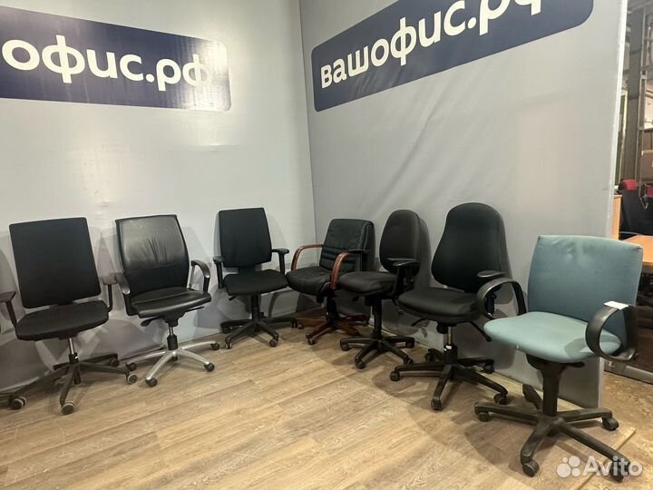 Мебель и техника для офиса б/у