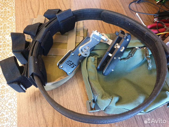 Тактический пояс с подсумками