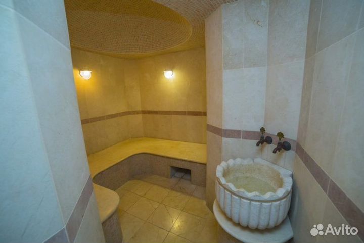 Абонемент в фитнес клуб с бассейном