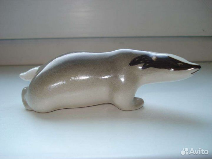 Фарфор барсук