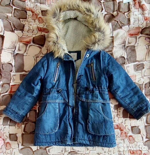 Куртка на девочку
