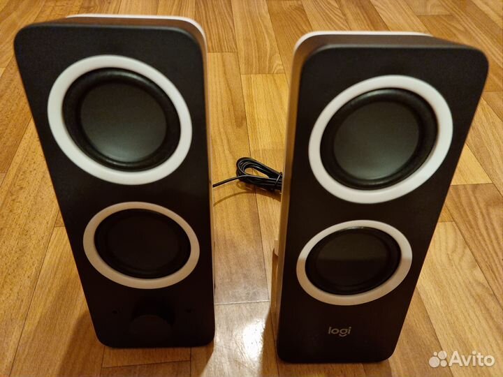 Колонки для компьютера Logitech Z200