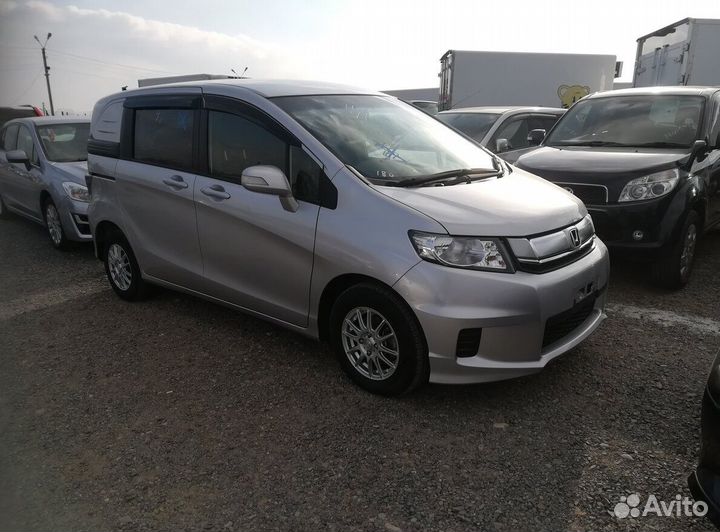 Honda Freed 1.5 CVT, 2015, 31 000 км