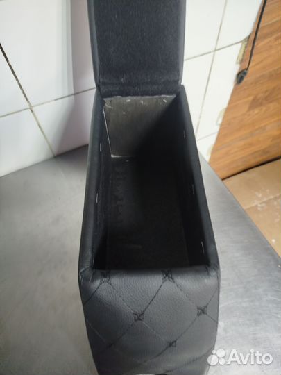 Подлокотник ваз2101-2107