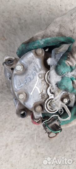 Компрессор кондиционера VAG