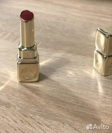 Помада guerlain kiskis Shine Bloom Lipstick