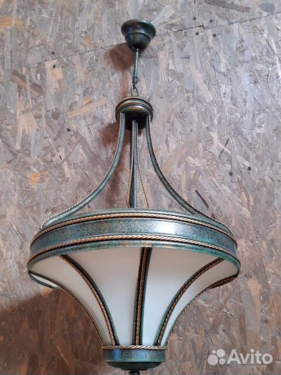 Люстра. Новая