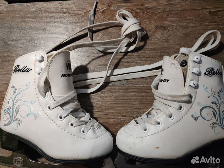 Коньки фигурные детские Nordway Bella 26 размер