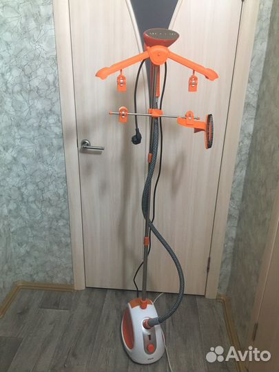 Отпариватель для одежды вертикальный