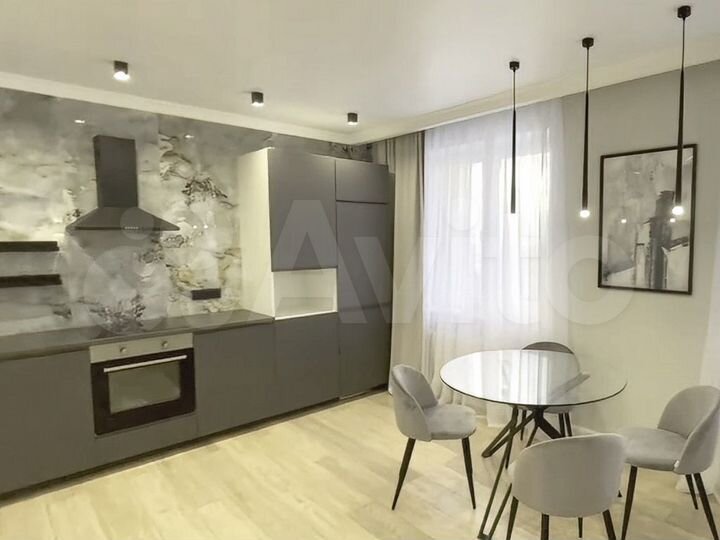 3-к. квартира, 78,5 м², 10/17 эт.