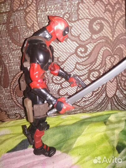 Фигурка marvel legends Дэдпул
