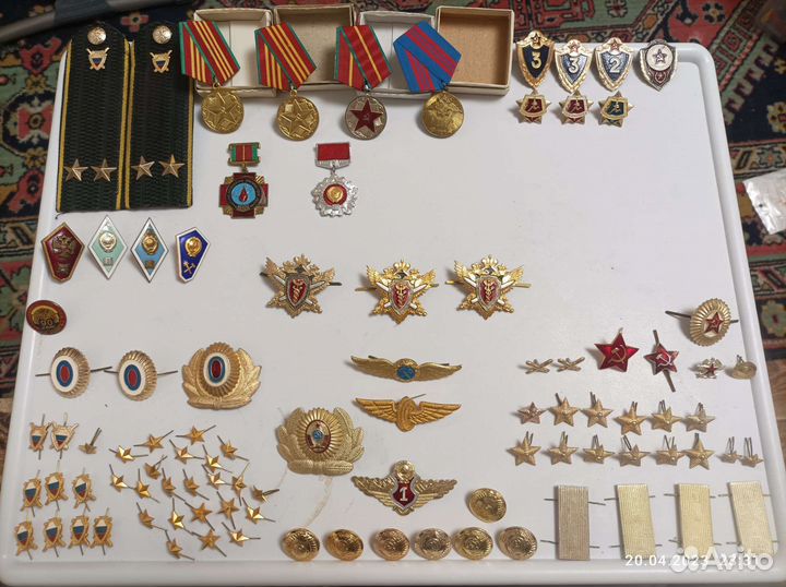 Знаки отличия, эмблемы, петлицы, погоны СССР