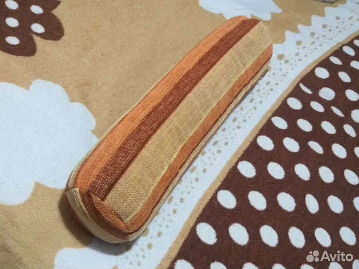 Подголовник