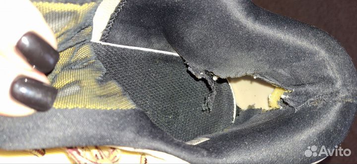 Кроссовки adidas