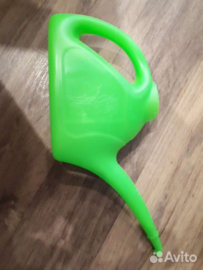 Лейка новая 2л