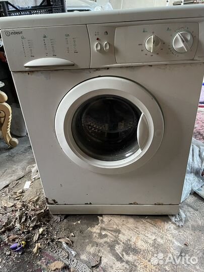 Стиральная машина indesit на запчасти
