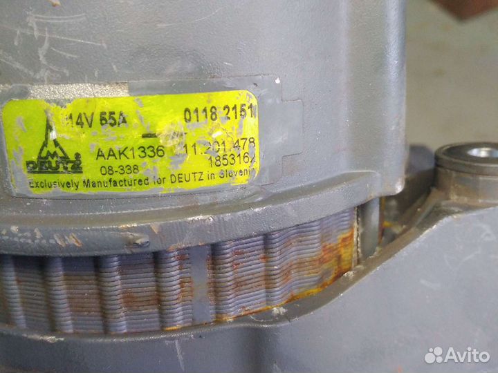 Гениратор 01182151