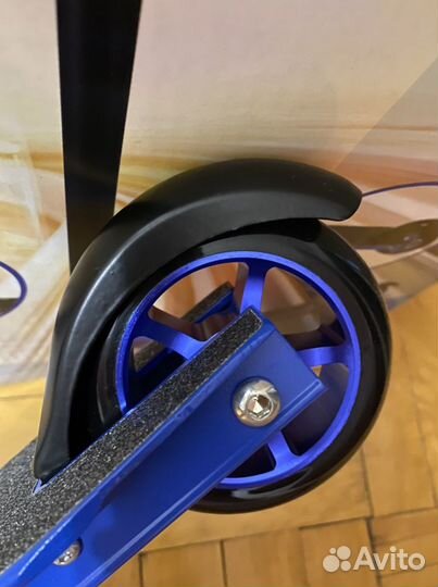 Самокат трюковой новый в коробке Металл диски