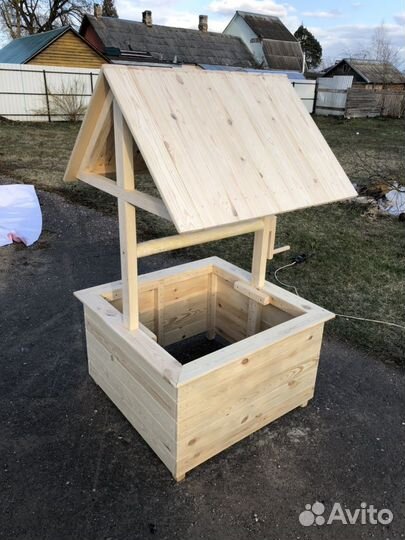 Колодец декоративный