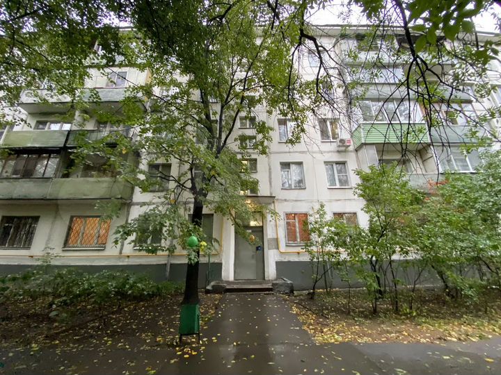 Комната 14 м² в 3-к., 5/5 эт.