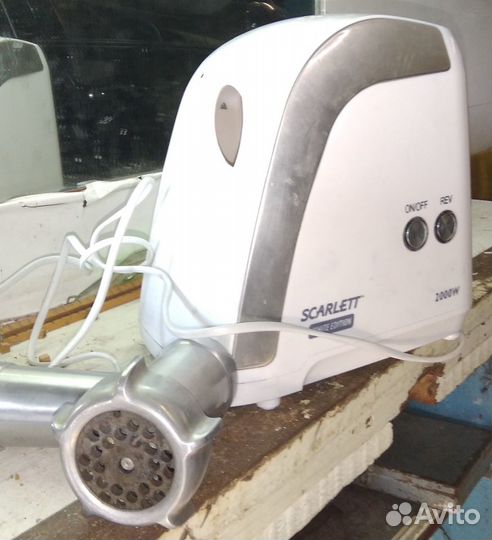 Мясорубка электрическая