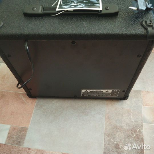 Комбоусилитель для гитары Shinobi