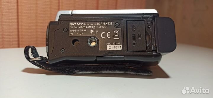 Видеокамера sony dcr sx63