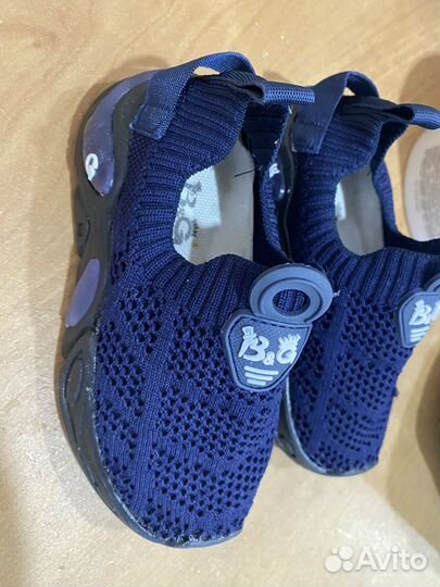 Кроссовки детские