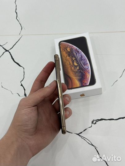 iPhone Xs, 64 ГБ