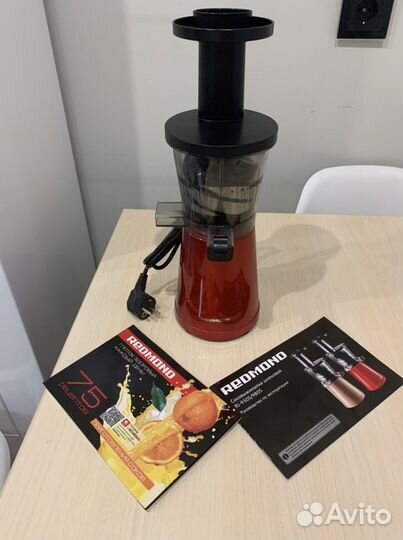 Соковыжималка redmond