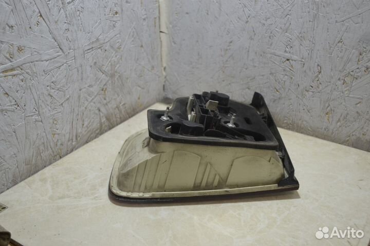 Фонарь задний левый (крышка багажника) Volkswagen