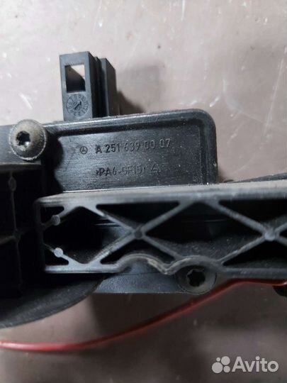 Привод лючка бензобака на Mercedes ML GL 164