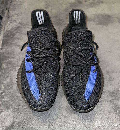 Yeezy Boost 350 V2 Dazzling Blue