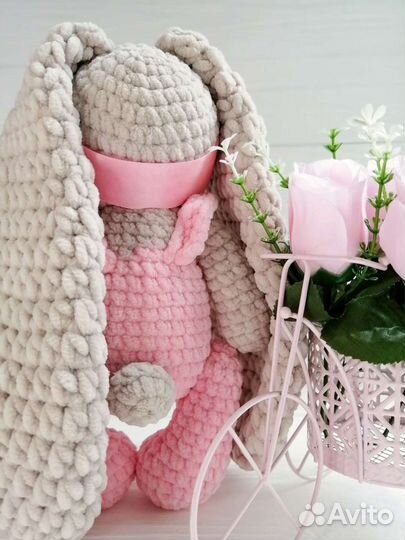 Вязаный зайчик, зайка плюшевая (ручная работа)