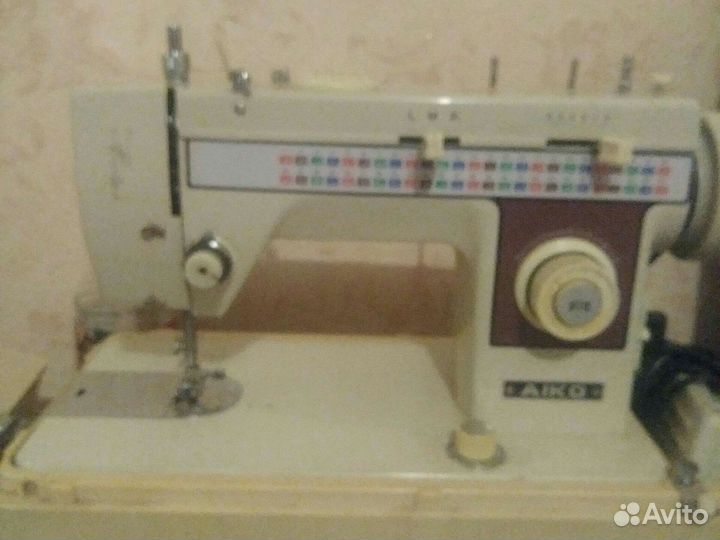 Швейная машинка