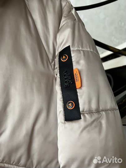 Пуховик размер 46-48