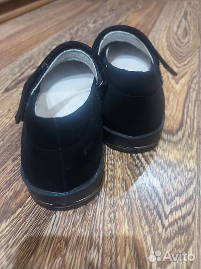 Туфли для девочки