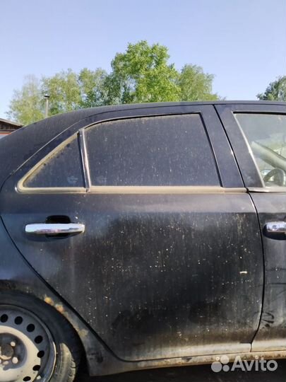 Дверь задняя правая левая Джили мк